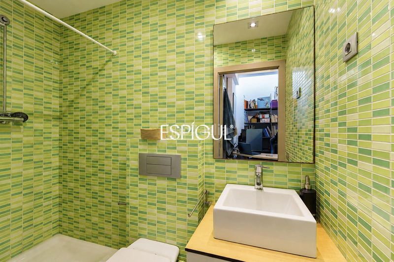 Foto 9d34e44b-985e-4691-88d0-6f2ce00a02e9. Casa amb calefacció a Sants Barcelona