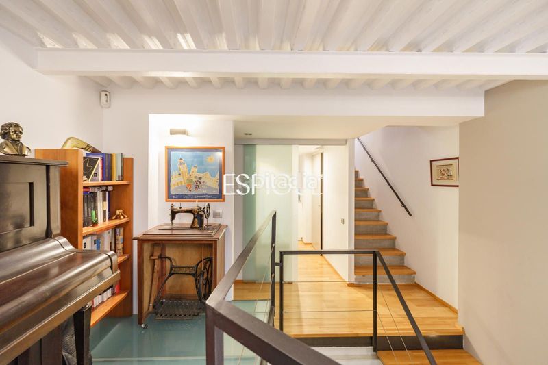 Foto dba6a723-00a4-457b-a959-881988b62f19. Casa amb calefacció a Sants Barcelona