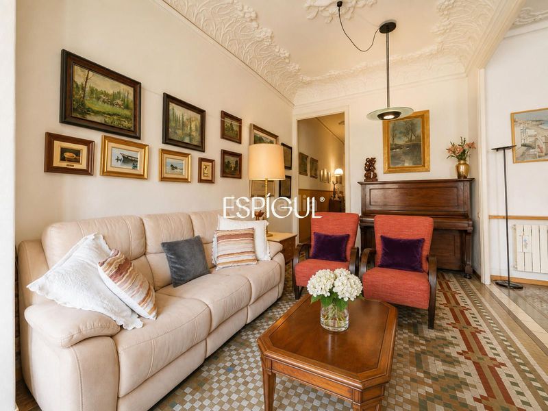 Foto 3a20597a-fccc-4a16-a292-fe9ced3cd816. Flat with heating in Dreta de l´Eixample Barcelona