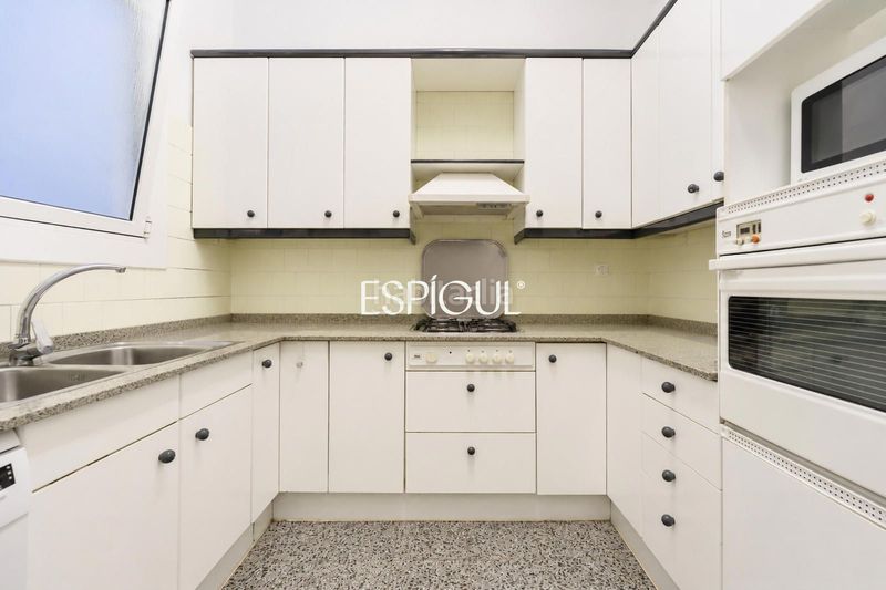 Foto 6b8411dd-cfb0-4a79-af20-83a564eb4ab3. Flat with heating in Dreta de l´Eixample Barcelona