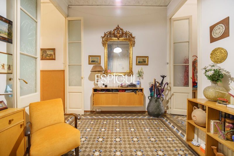 Foto 78453c7b-f84f-4e61-b0a2-4e5ad69dd352. Flat with heating in Dreta de l´Eixample Barcelona