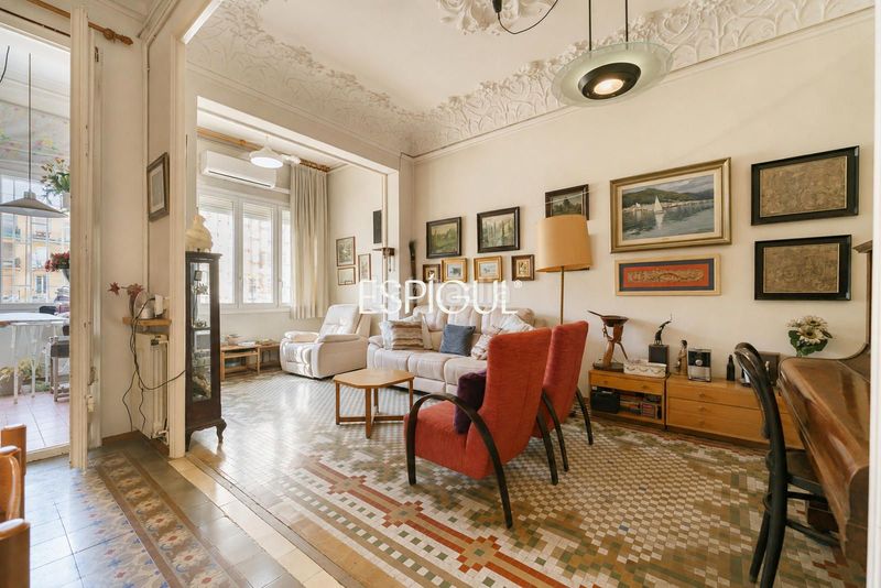 Foto b1954e00-05e1-4264-9c78-383c049f23d4. Flat with heating in Dreta de l´Eixample Barcelona