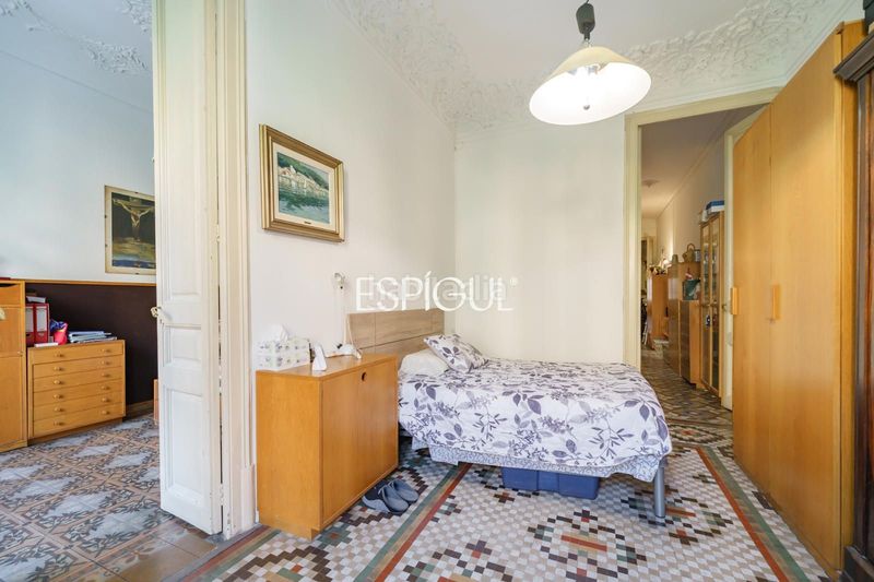 Foto c0e94f0c-5f04-4dd0-a3ce-5fffc1dd0430. Flat with heating in Dreta de l´Eixample Barcelona