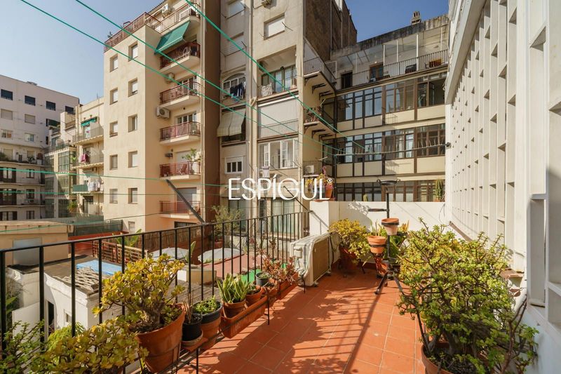 Foto e9dd035d-96ca-4816-804f-cd5386f65c8b. Flat with heating in Dreta de l´Eixample Barcelona