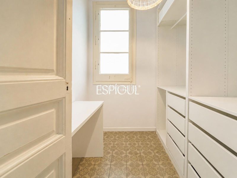 Foto aac9feb2-f79f-4368-aed0-53722b0a98d4. Pis amb calefacció a Dreta de l´Eixample Barcelona
