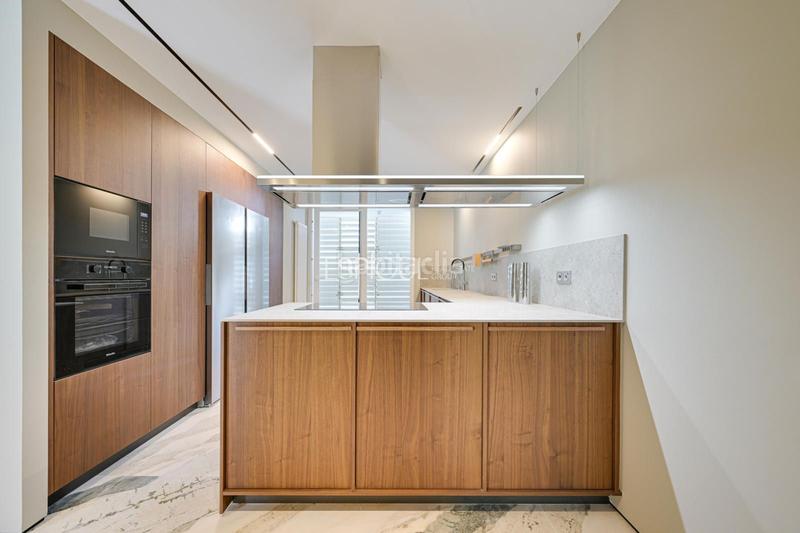 Foto f72af37c-277a-4ff1-9f93-0b1b4376ea27. Piso exclusivo piso en venta en jardí de tòquio, Pedralbes en Barcelona