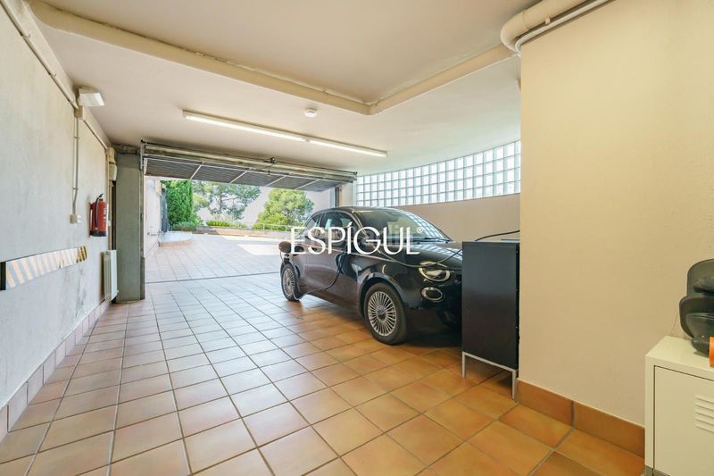 Foto 04670664-8888-4f87-be5c-833219849462. Casa amb calefacció aparcament a Molins de Rei