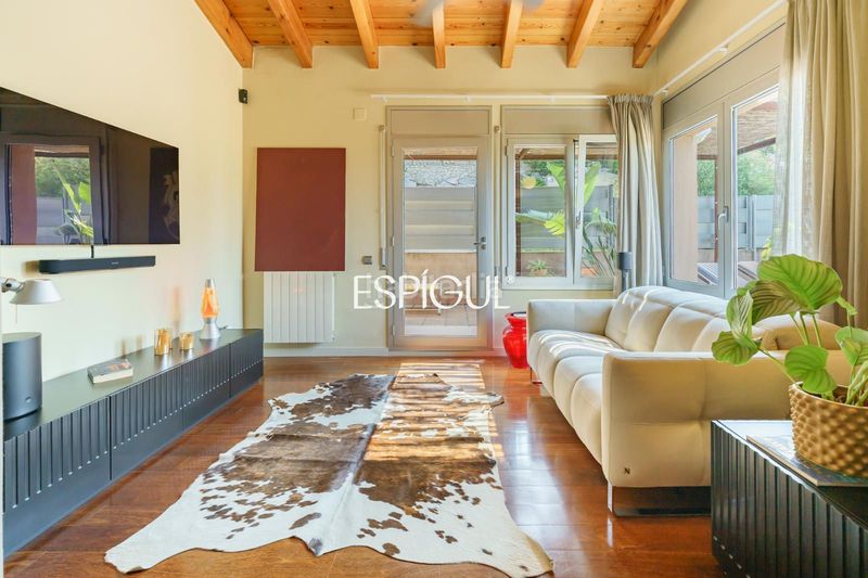 Foto 0a417d32-92a0-44d9-8dbe-5ca7e88f7314. Casa amb calefacció aparcament a Molins de Rei