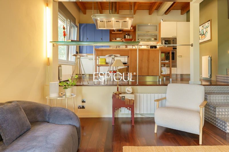 Foto 4e3d5919-251c-424d-96e9-41778c00fb05. Casa amb calefacció aparcament a Molins de Rei