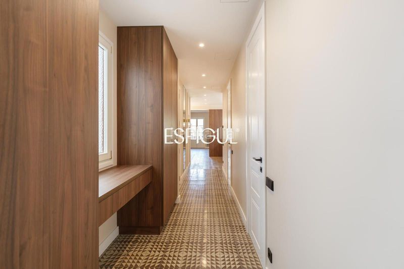 Foto 7efb14f1-e7ef-4903-ad08-606a691ecac1. Pis amb calefacció a Dreta de l´Eixample Barcelona