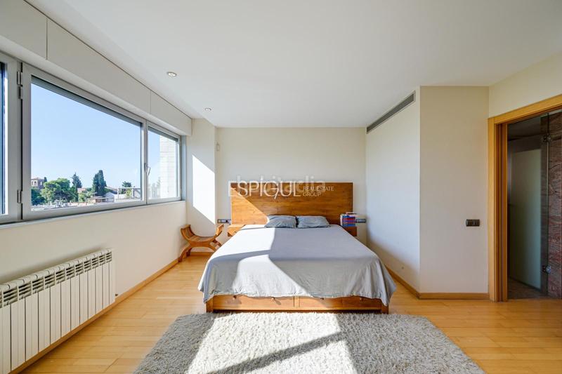 Foto 0cd1ff44-9cf9-4708-bb2b-8b63c806cb4d. Casa adossada amb calefacció aparcament a Sant Gervasi - Bonanova Barcelona