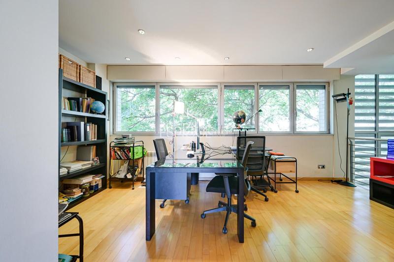 Foto 7c581b92-06dd-444e-b3eb-833a37d4badd. Casa adossada amb calefacció aparcament a Sant Gervasi - Bonanova Barcelona