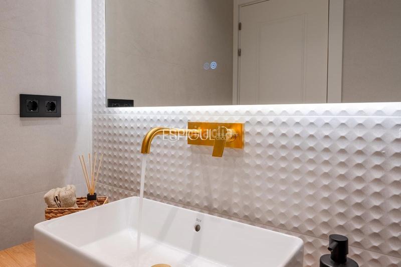 Foto 889f8f90-4b6d-412e-8500-fd5de3616dd6. Appartamento con riscaldamento in L´Antiga Esquerra de l´Eixample Barcelona