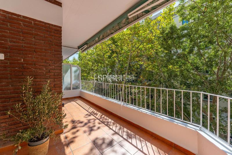 Foto 9175e4c9-8a7b-4c9d-a31a-0d3c3b0a56c0. Appartamento con riscaldamento in L´Antiga Esquerra de l´Eixample Barcelona