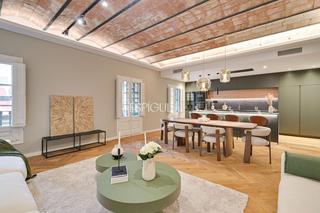 Pis  Via laietana. Piso en venta en via laietana