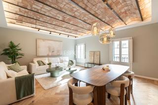 Pis  Via laietana. Piso en venta en via laietana