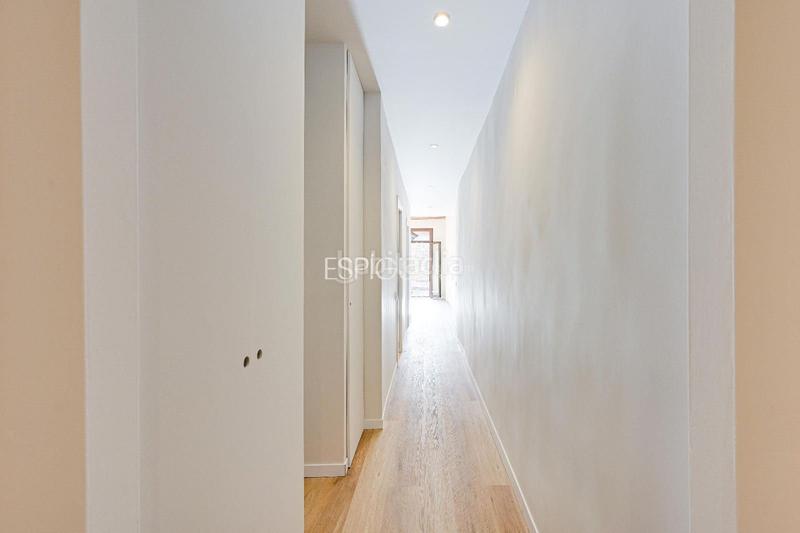 Foto f06f65d1-d13a-4234-b84b-acbb96914d08. Pis amb calefacció a Raval Barcelona