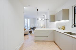 Pis  Via laietana. Piso en venta en barrio gtico