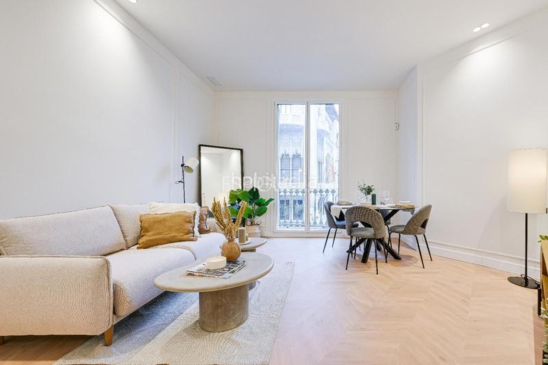 Foto 37d0ca42-a161-4bcd-b665-f611412e726f. Pis amb calefacció aparcament a St. Pere - Sta. Caterina - El Born Barcelona