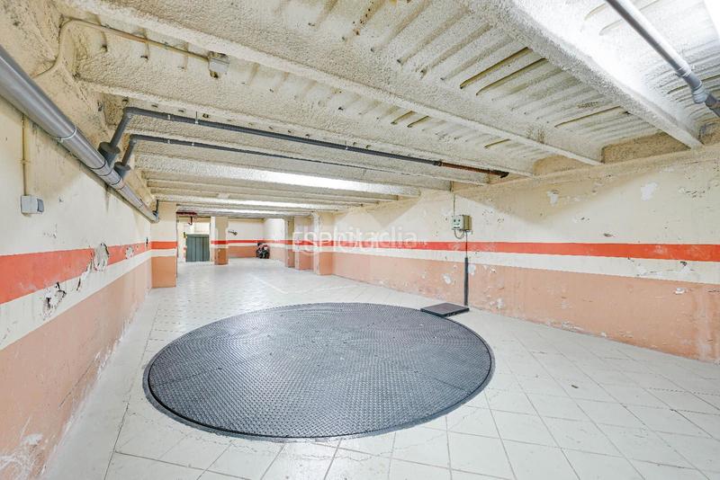 Foto a4200cd2-c94d-4563-869f-60e7188a3883. Pis amb calefacció aparcament a St. Pere - Sta. Caterina - El Born Barcelona