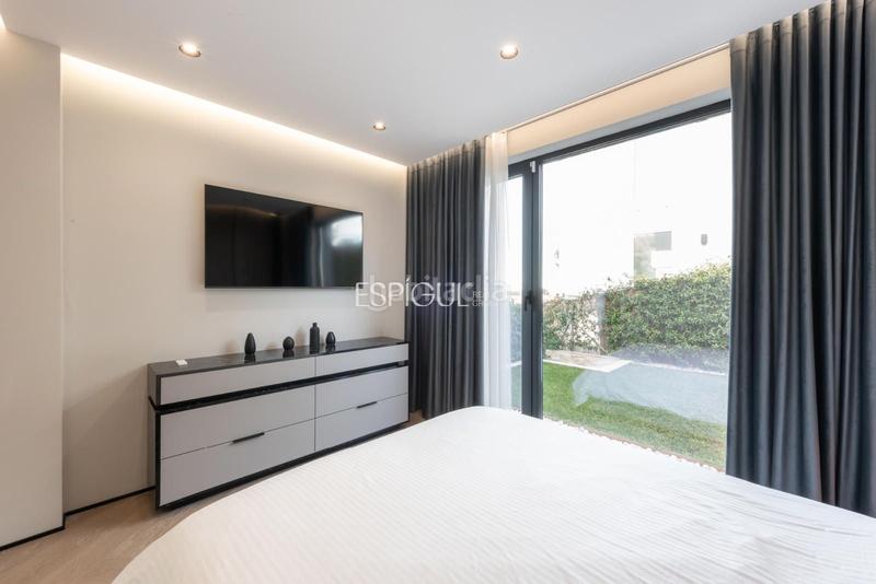 Foto 588bed42-6daa-4137-bcb3-eb9fc44477bb. Maison avec chauffage parking piscine dans Muntanyeta Castelldefels