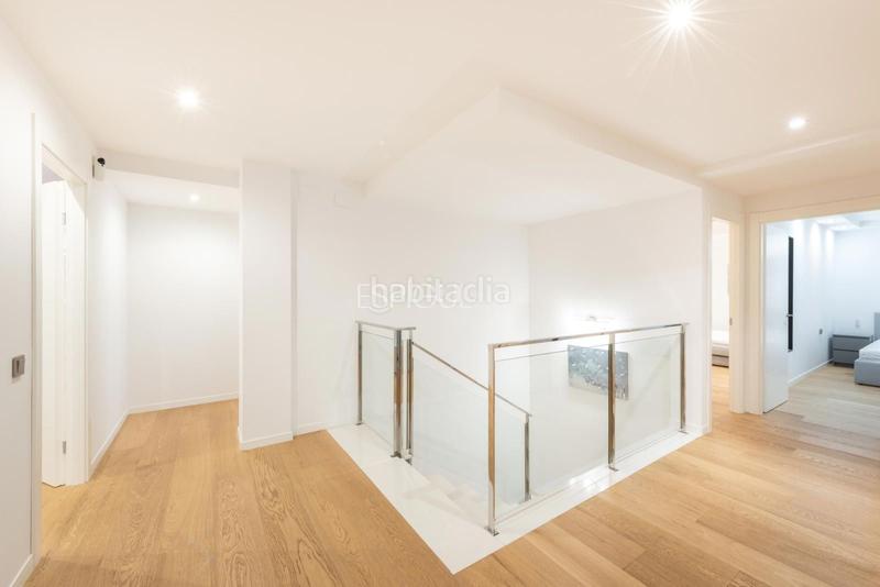 Foto 1ff8d18f-a921-4771-b62d-fbea57abdece. Duplex with heating parking in Centre Castelldefels