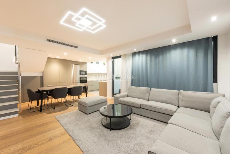 Foto 574f41ea-5445-486f-b454-3f44be14da22. Duplex with heating parking in Centre Castelldefels