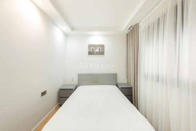 Foto 684d9889-346d-4f27-bc27-766741e3408c. Duplex with heating parking in Centre Castelldefels