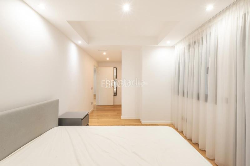 Foto 75b3bff7-3fb9-455c-bc49-aa9cdaa619fc. Duplex with heating parking in Centre Castelldefels