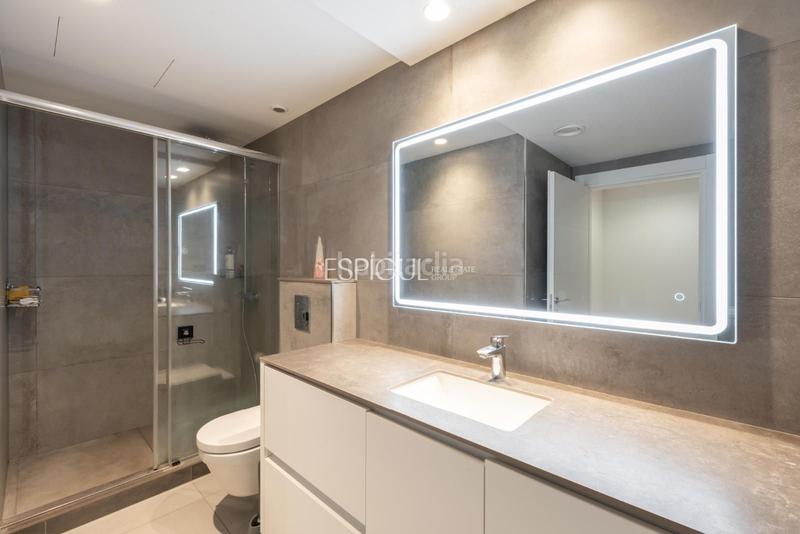 Foto 9043f186-764e-45b4-a958-5bf91cc1fb6b. Duplex with heating parking in Centre Castelldefels