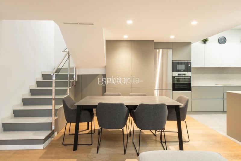 Foto ac7bacf3-1a93-45a7-9d15-fbc2c2678f55. Duplex with heating parking in Centre Castelldefels