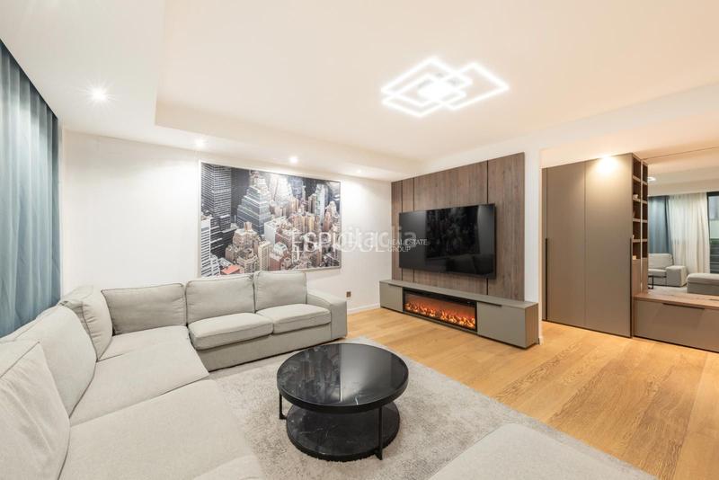 Foto e1a2d816-535e-4bf3-b360-216f2839ff3d. Duplex with heating parking in Centre Castelldefels