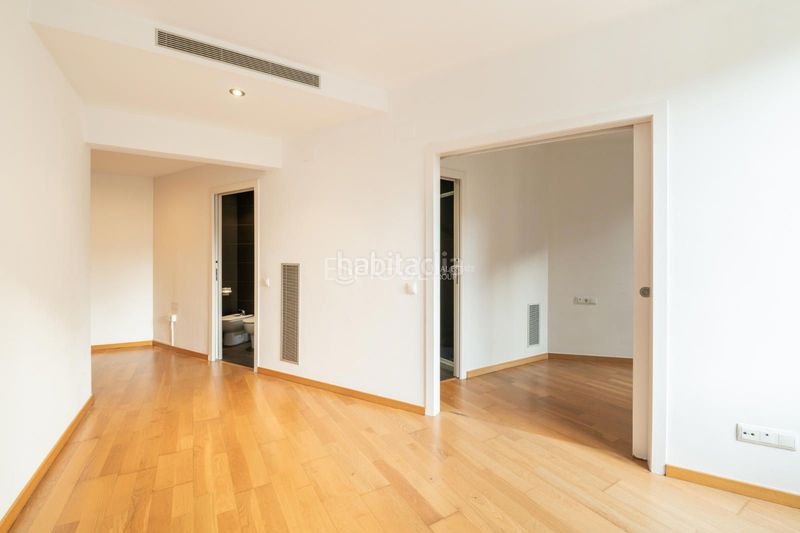 Foto ca2a4a43-f2f6-48ef-8994-45e992e28539. Pis amb calefacció a L´Antiga Esquerra de l´Eixample Barcelona