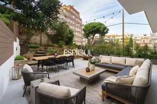 Pis  De ferran valls i taberner. Piso en venta con terraza reformado en calle de ferran valls i t