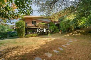 Casa a Bellaterra. Casa en venta en bellaterra