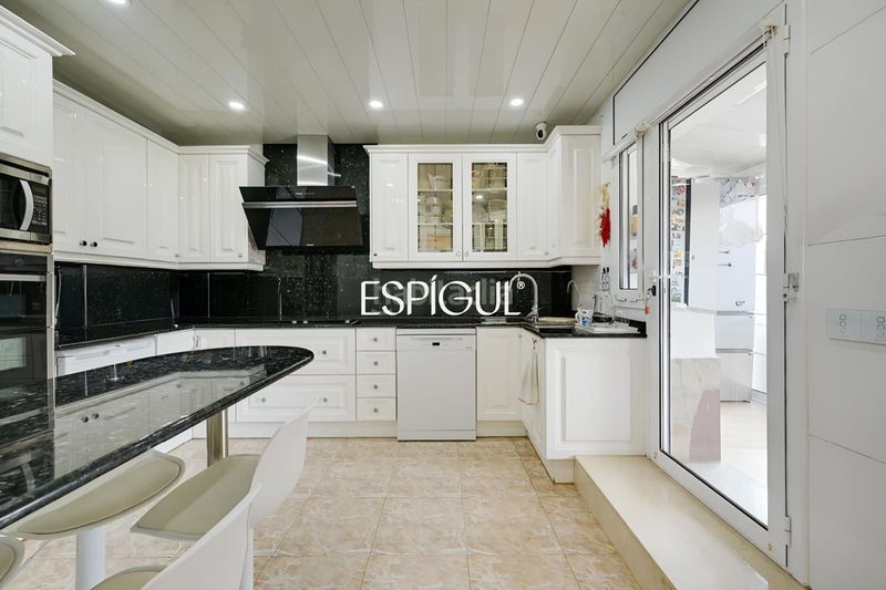 Foto f68614b9-8523-480e-86fd-ac7b375f8414. Casa amb calefacció piscina a Castellnou-Can Mir-Can Solà Rubí