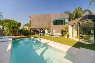 Casa  Calle or. Exclusiva casa en venta de diseño en can mates
