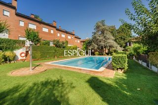 Casa adossada  Sant francesc xavier. Exclusiva casa adosada en venta en el eixample de sant cugat del