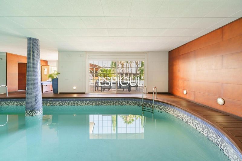 Foto 921116ac-9850-47cf-b731-6fe82e13912b. Casa amb calefacció aparcament piscina a Valldoreix Sant Cugat del Vallès