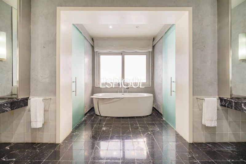 Foto ba8f193d-605e-4411-a51e-7c2120d9f98e. Casa amb calefacció aparcament piscina a Valldoreix Sant Cugat del Vallès