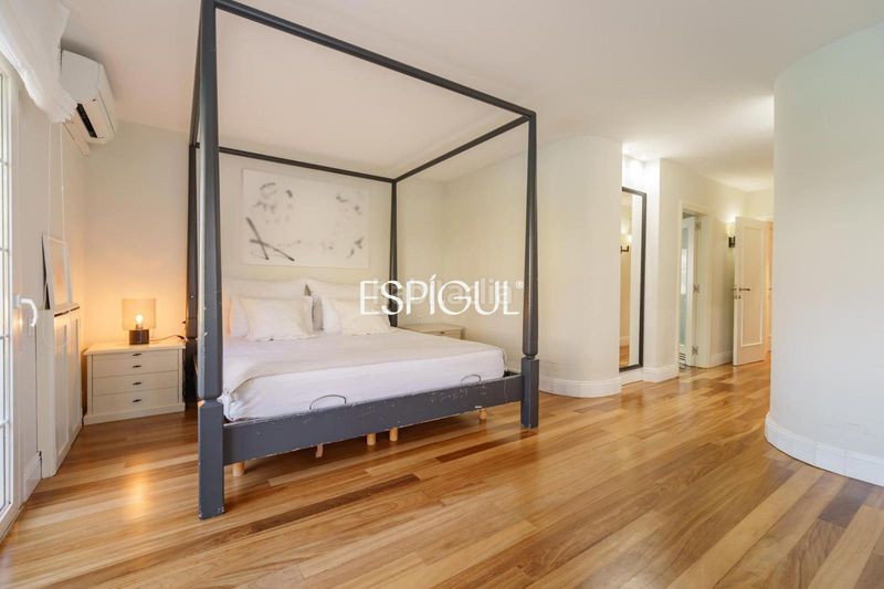 Foto d8c9959f-6c61-444b-9bd1-aa355ba4f0e7. Casa amb calefacció aparcament piscina a Valldoreix Sant Cugat del Vallès