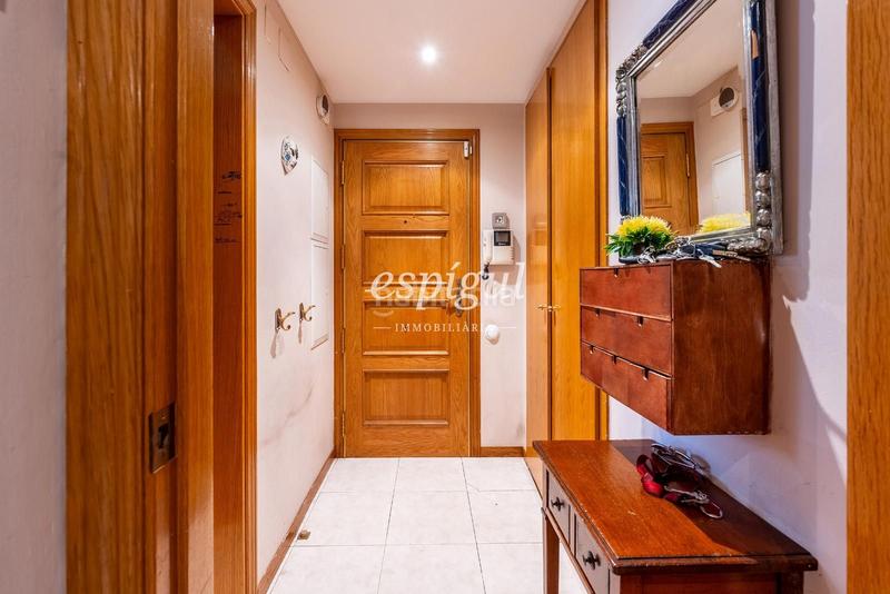 Foto 403d7d7a-a57c-4bd9-aa54-67d8652b0f4c. Piso  en venta en parc central Colomer en Colomer Sant Cugat del Vallès