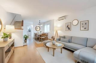 Reihenhaus in Arxiu. Casa pareada en venta en arxiu