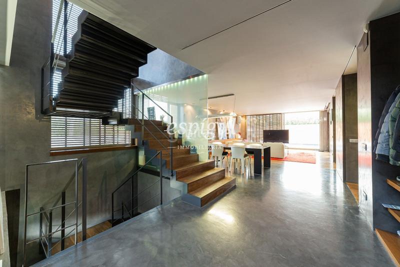 Foto 5b98c5ab-8629-487c-a01a-7bd72a4bd5ae. House with parking pool in Arxiu Sant Cugat del Vallès