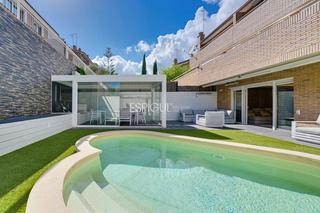 Casa adossada a Sant Quirze Parc-Vallsuau-Castellet. Casa en venta en vallsuau
