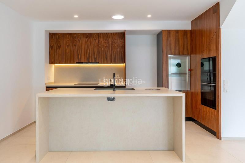 Foto 0673b7c6-20e9-4f9f-816e-888da3c205cf. Dachwohnung mit heizung parking in Centre - Estació Sant Cugat del Vallès