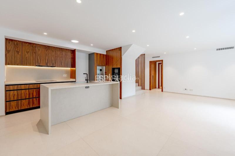 Foto 728ca188-57a3-433d-ab5c-99f488b66cd7. Dachwohnung mit heizung parking in Centre - Estació Sant Cugat del Vallès