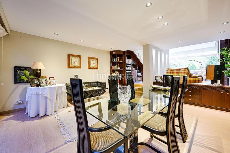 Foto 21c17b96-5708-42c7-9872-572da3a2a120. Maison jumelée avec chauffage parking dans Sant Domènec Sant Cugat del Vallès