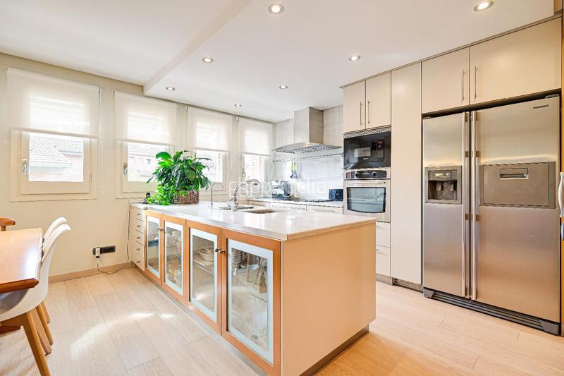 Foto 71afd6a7-5693-4fd3-8f04-d92e3eb774e0. Maison jumelée avec chauffage parking dans Sant Domènec Sant Cugat del Vallès