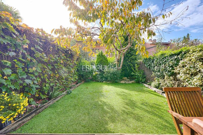 Foto 8a3c5b53-776d-4c6d-bf90-222be1bbc748. Maison jumelée avec chauffage parking dans Sant Domènec Sant Cugat del Vallès